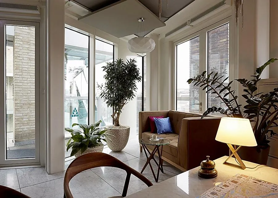 Amadi Park Hotel Amsterdam 4*,
