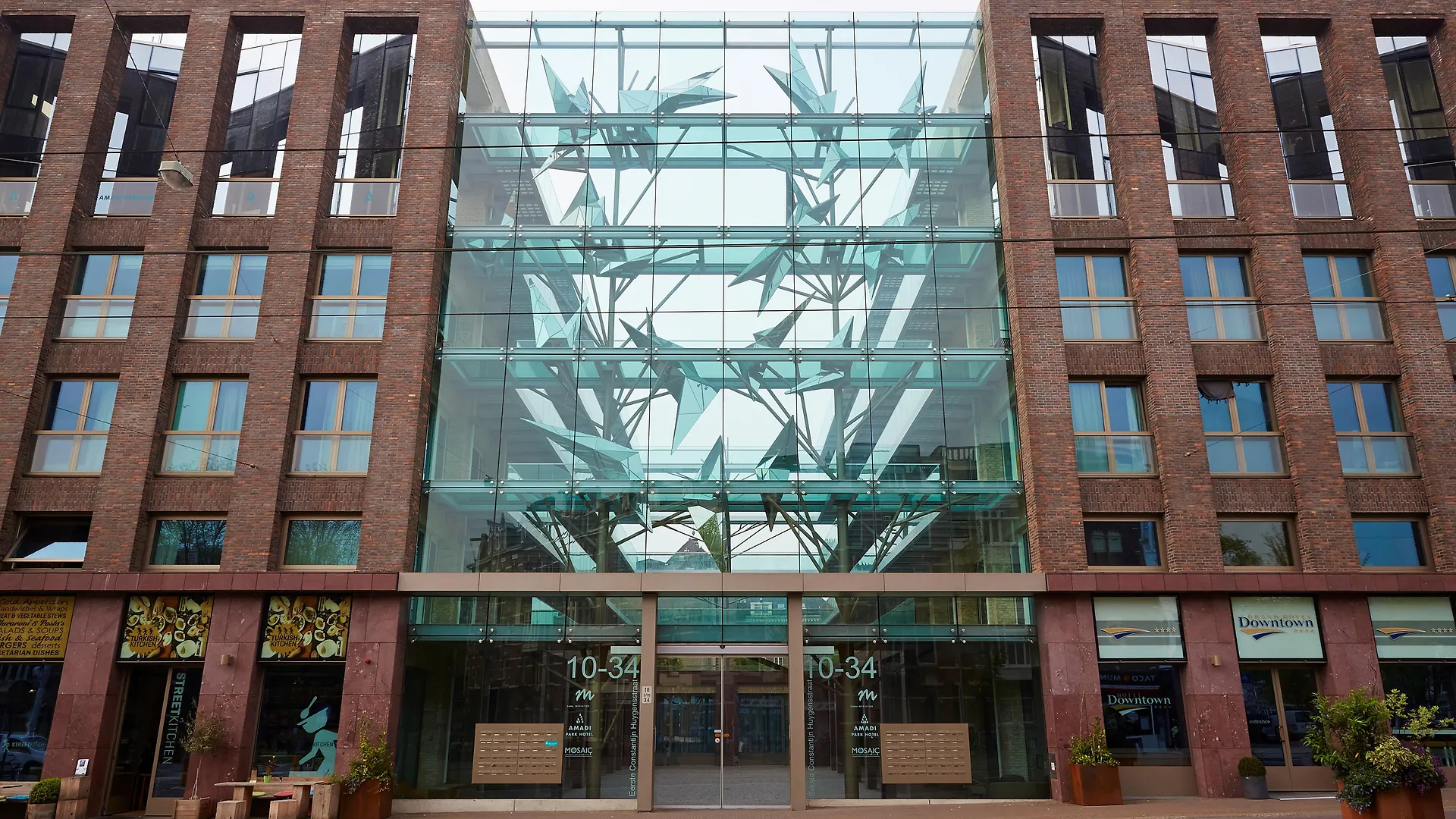 Amadi Park Hotel location